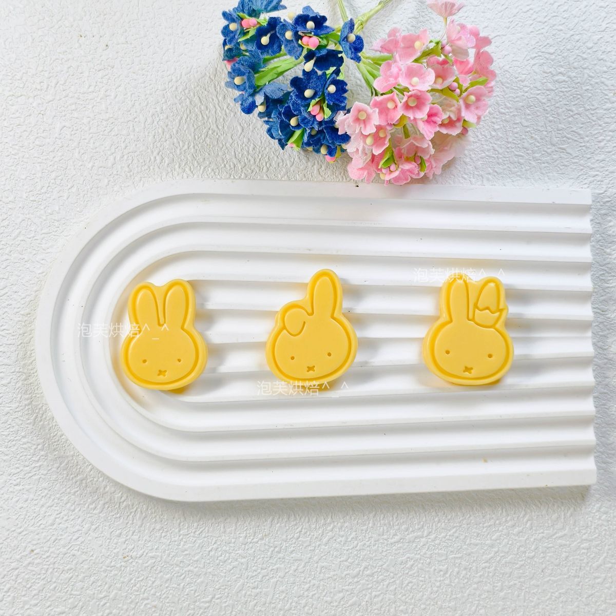 Cute 3D Press Cookie Mold with - Kitchen Handy Gadgets ulasan dan harga